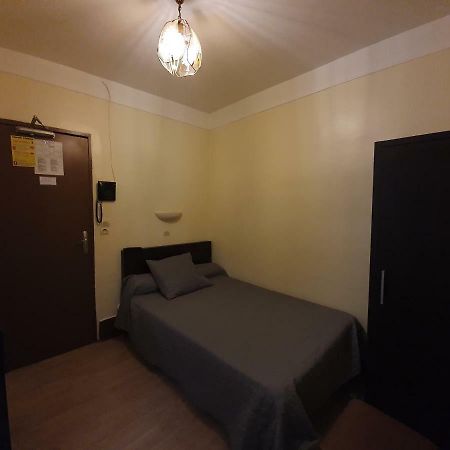 Hotel Anya Париж Екстер'єр фото